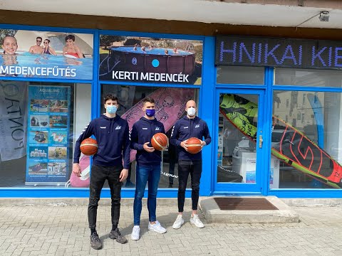 Embedded thumbnail for Alba Fehérvár kosarasok az Aqualing fehérvári üzletében